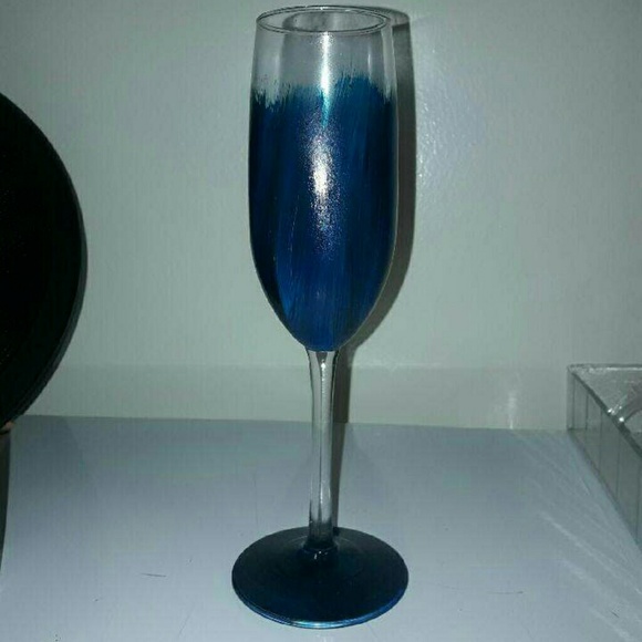 Champagne glass - Picture 1 of 1